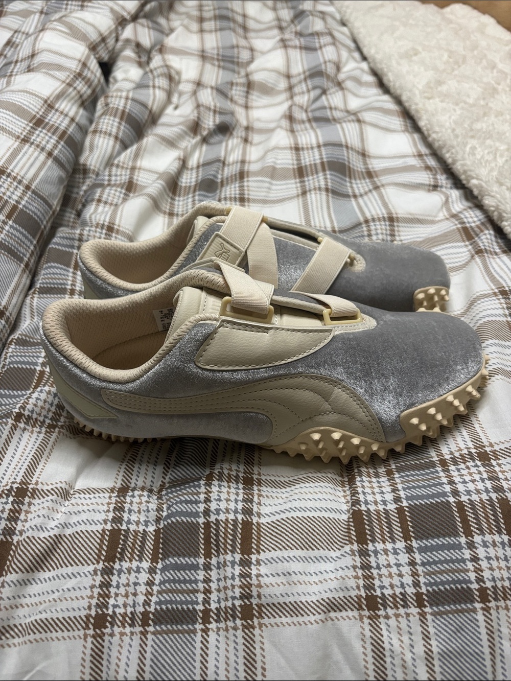 Puma sneakers